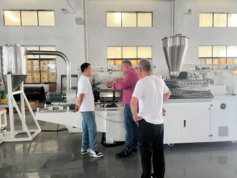 Fabricación de estructuras para maquinaria de extrusión Fabricación de estructuras para maquinaria de extrusión