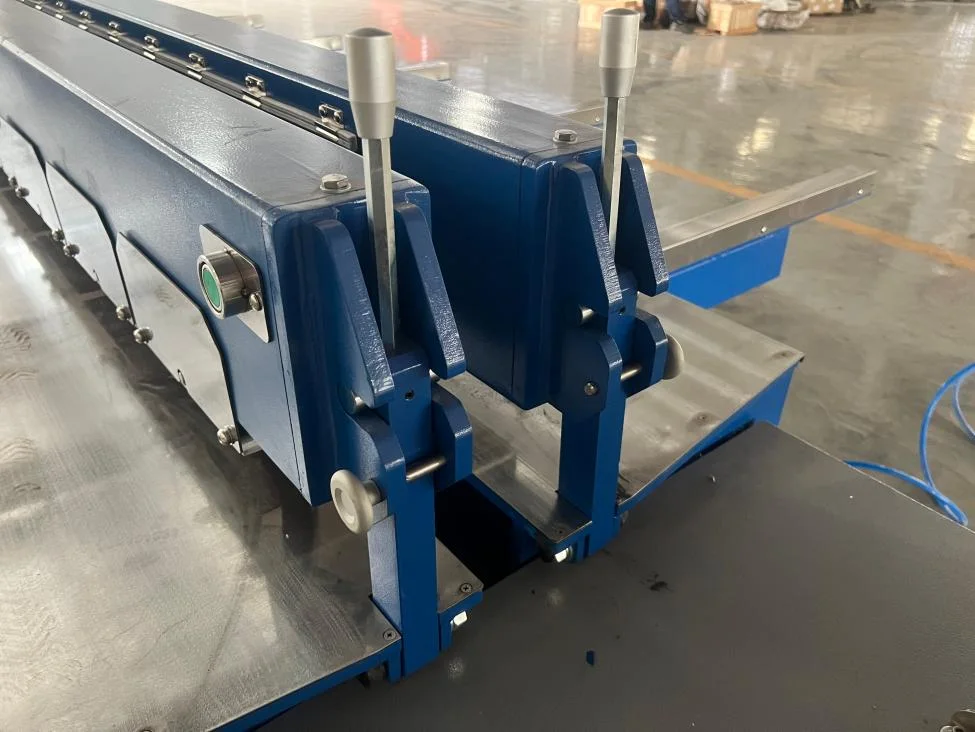 PB3000 welding machine detail 3 PB3000 welding machine detail 3