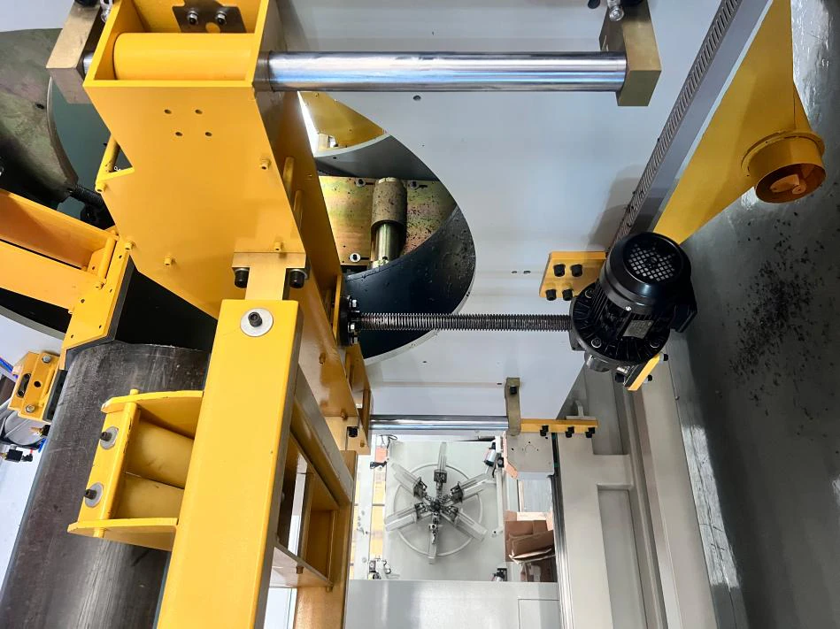 QG1200 HDPE/PVC Cutting Machine product detail 2 QG1200 HDPE/PVC Cutting Machine product detail 2