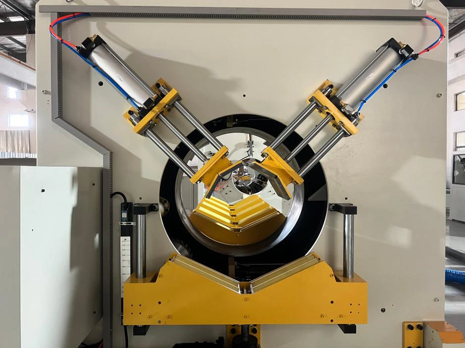 QG800 HDPE/PVC Cutting Machine product detail 3 QG800 HDPE/PVC Cutting Machine product detail 3
