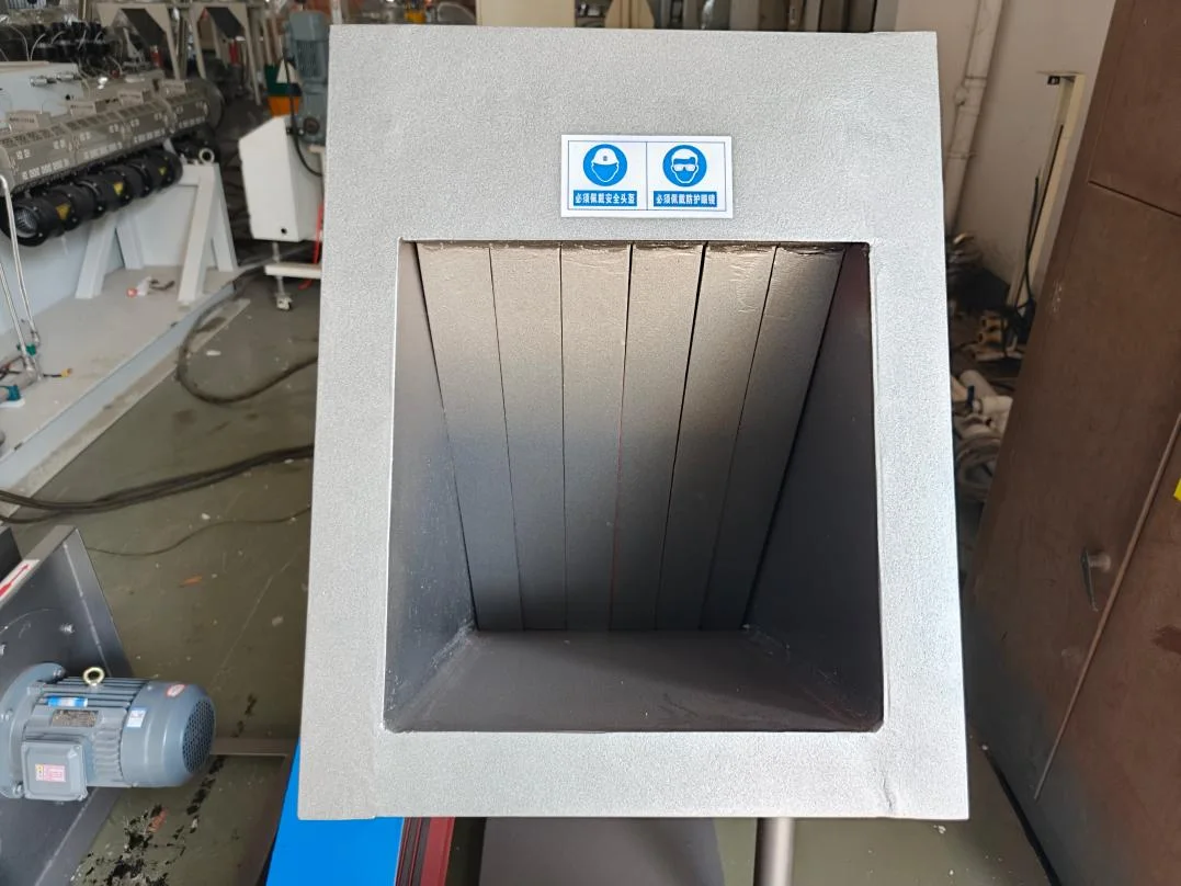 SWP400 PVC crusher cutting chamber SWP400 PVC crusher cutting chamber