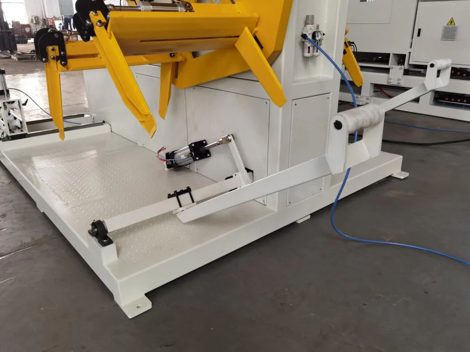 JQ16-40-2VS Double-Reel Coiling Machine 16 40 double station winding machine detail 1