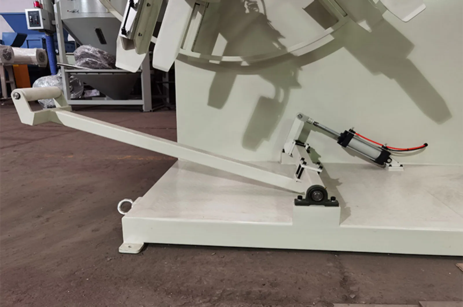 JQ40-63-2VS Double-Reel Coiling Machine 40 63 double station winding machine detail 4