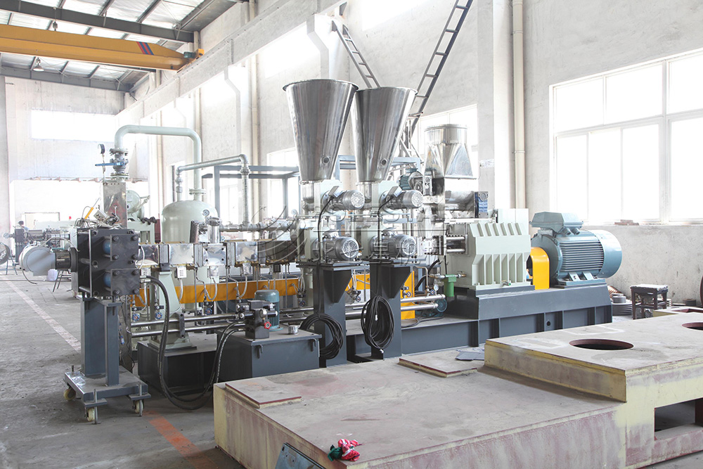 Parallel Twin Screw Extruder-3